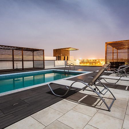 Hotel Perola ปรายา ภายนอก รูปภาพ