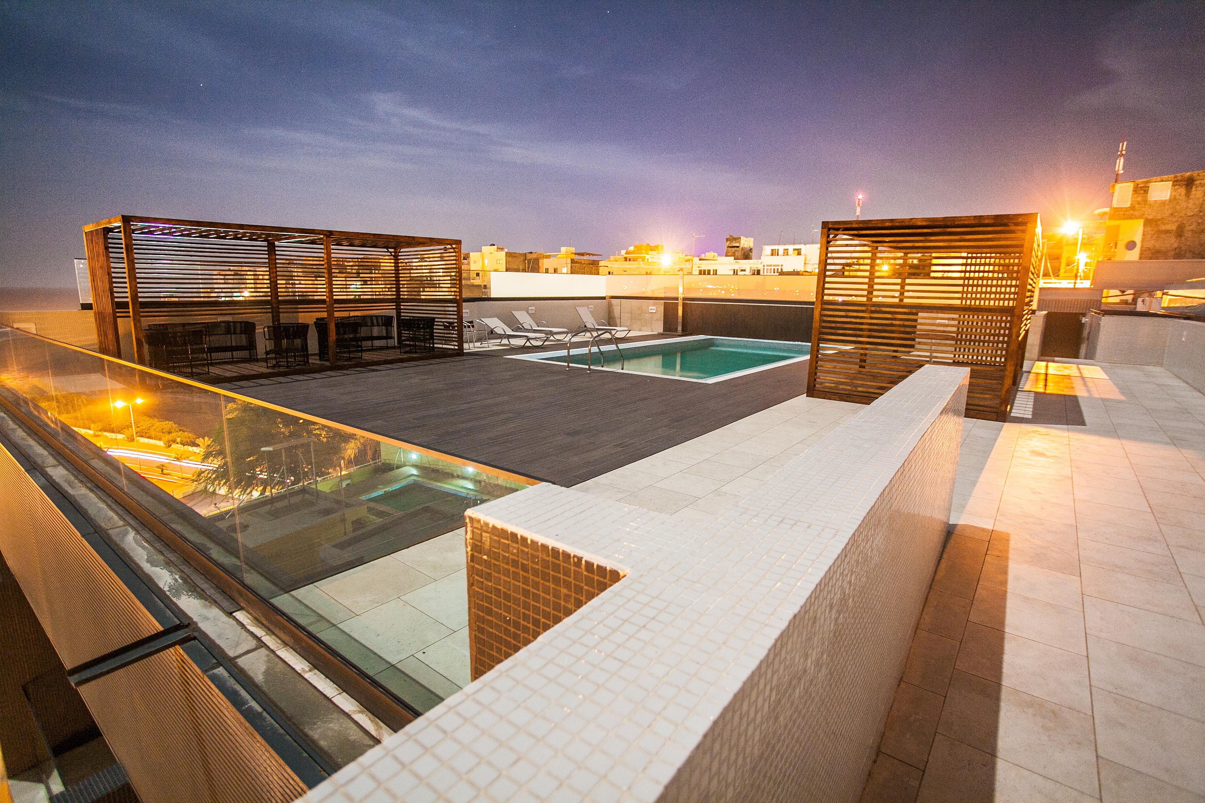 Hotel Perola ปรายา ภายนอก รูปภาพ
