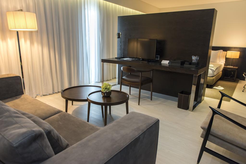 Hotel Perola ปรายา ภายนอก รูปภาพ