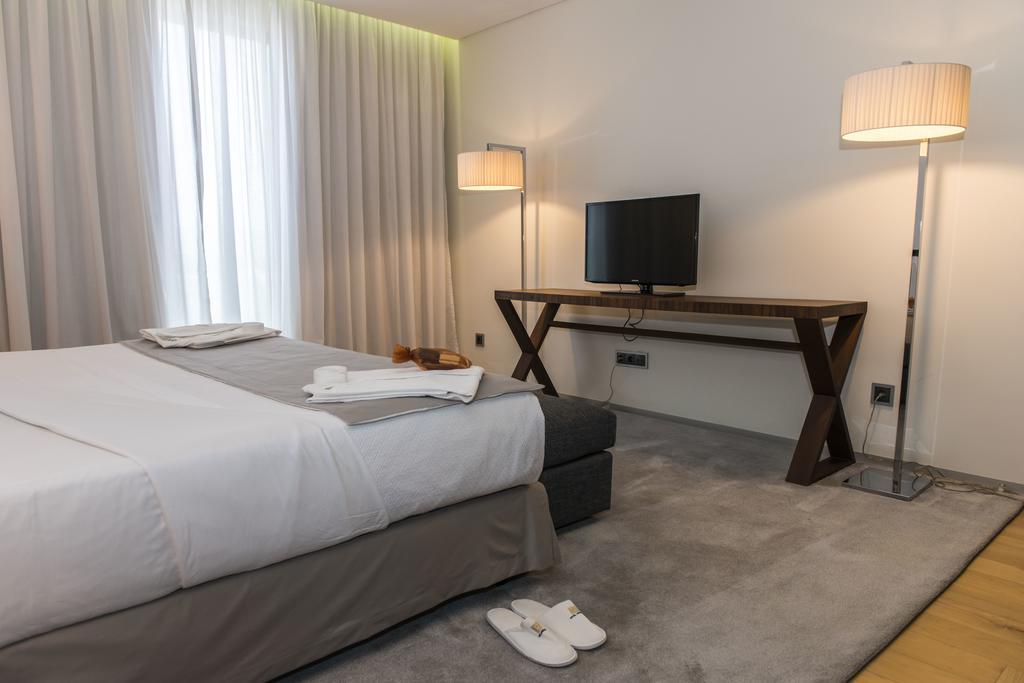Hotel Perola ปรายา ภายนอก รูปภาพ